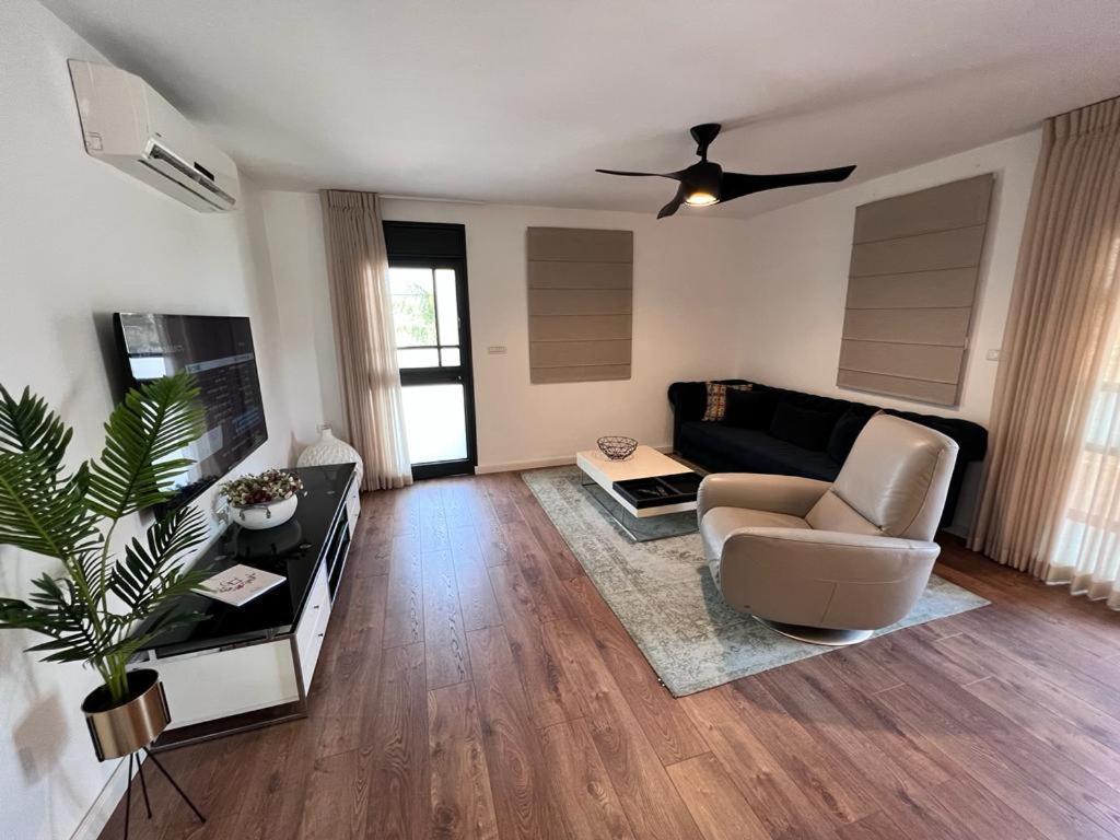 Hadar Rest & Relax Kefar Hittim Exterior foto